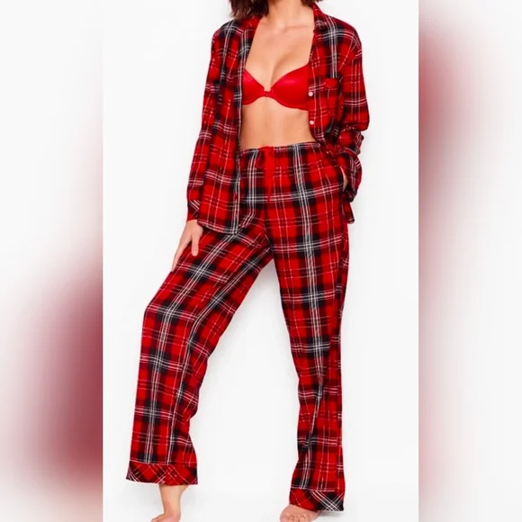 Victoria's Secret Red Plaid Pajama Set Size XS with Slippers Size M